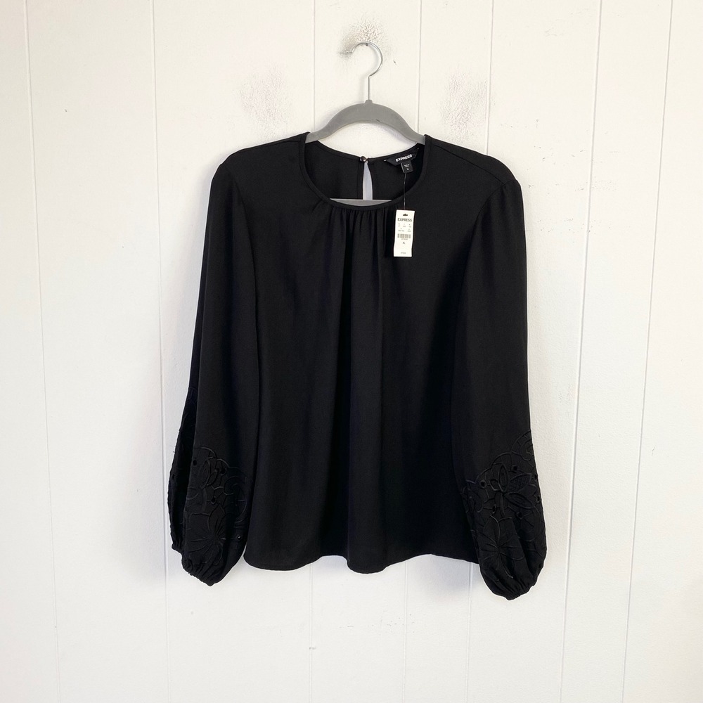 NWT* Express XL Black Eyelet Floral Embroidered Long Sleeve Keyhole Blouse